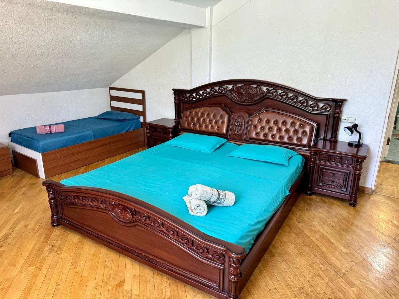 California Hostel Jerevan Eksteriør billede